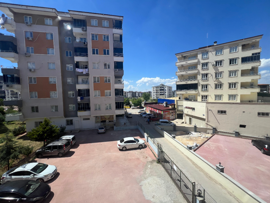SARIGELİNDEN KARATAŞ MERKEZDE SİTE İÇİ SATILIK 2+1 DAİRE FIRSATI - Sarıgelin Gayrimenkul