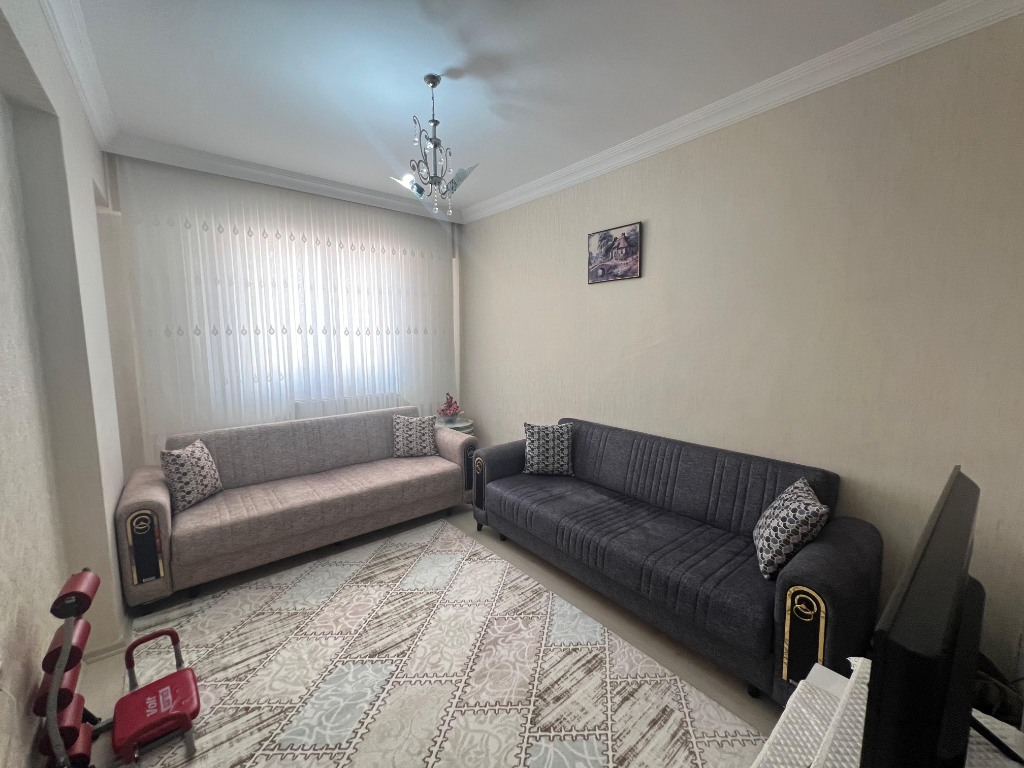 SARIGELİNDEN KARATAŞ MERKEZDE SİTE İÇİ SATILIK 2+1 DAİRE FIRSATI - Sarıgelin Gayrimenkul
